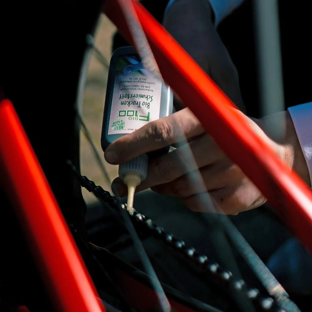 DR. WACK F100 Bio Trocken Schmierstoff Kettenöl 100ml 3 DR. WACK F100 Bio Trocken Schmierstoff Kettenöl 100ml – Bild 3