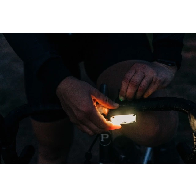 Knog Blinder Road 400 Scheinwerfer 2 Knog Blinder Road 400 Scheinwerfer – Bild 2