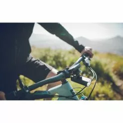 Lezyne Macro Drive 1300XXL Scheinwerfer Matt Schwarz 5 Lezyne Macro Drive 1300XXL Scheinwerfer Matt Schwarz -Velos Importe Boutique lezyne macro drive 1300xxl scheinwerfer matt schwarz2