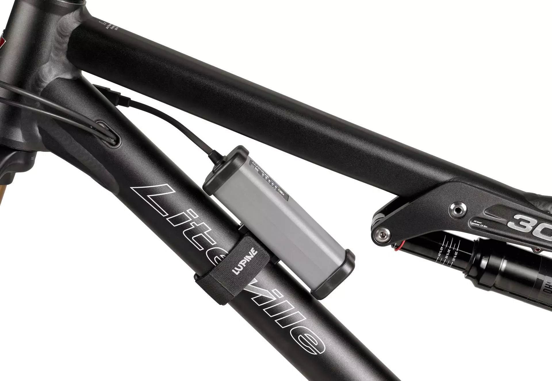 Lupine Alpha 8100 Lumen Scheinwerfer Mit Lenkerhalterung 9 Lupine Alpha 8100 Lumen Scheinwerfer Mit Lenkerhalterung – Bild 9