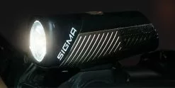 Sigma Buster 400 Frontlicht Mit Blaze Flash Rücklicht Mit Bremslichtfunktion 7 Sigma Buster 400 Frontlicht Mit Blaze Flash Rücklicht Mit Bremslichtfunktion -Velos Importe Boutique sigma buster 400 blaze flash lichtset 2