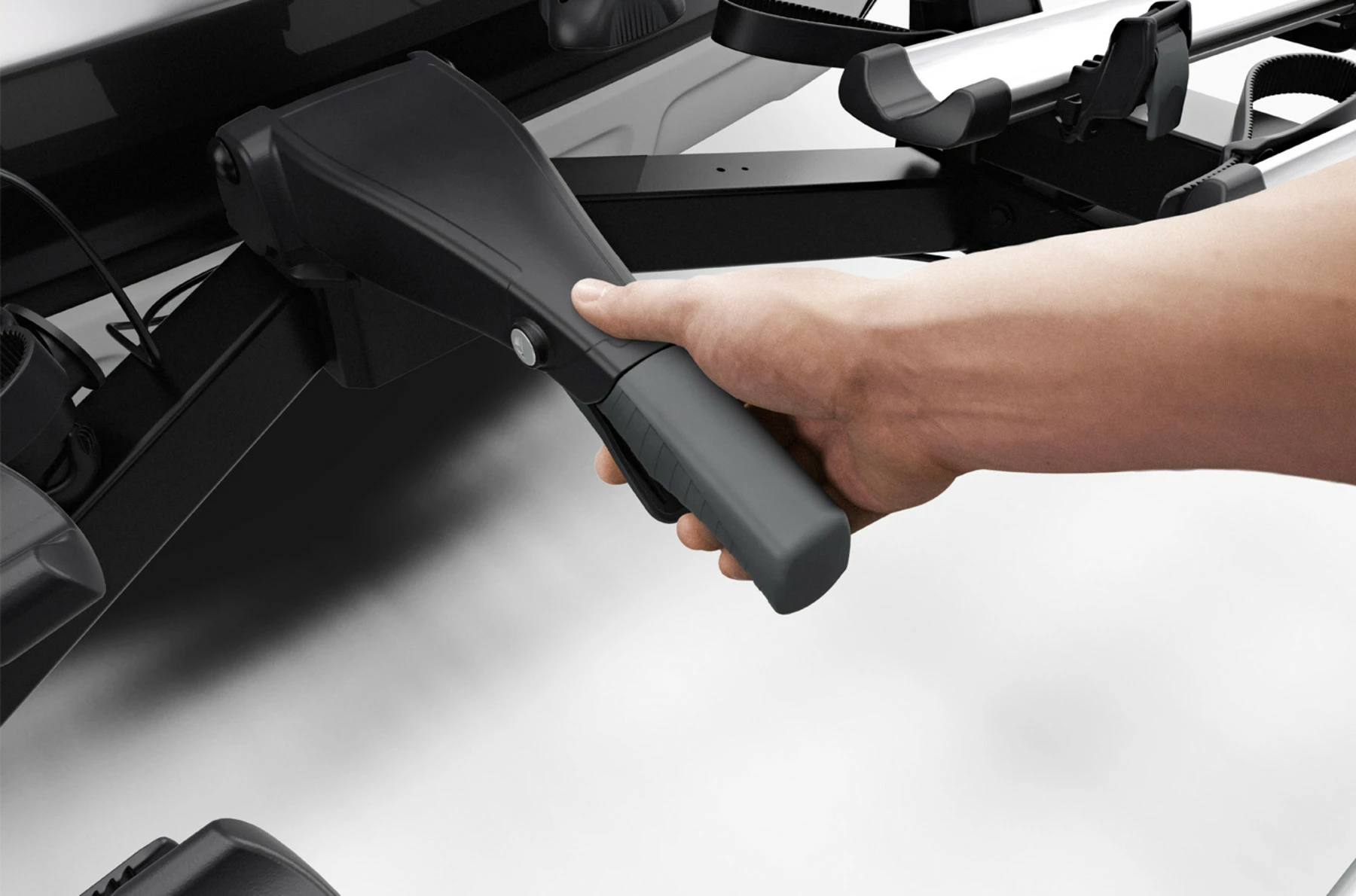 THULE VeloSpace XT 3+(1) Anhängerkupplung Fahrradträger 8 THULE VeloSpace XT 3+(1) Anhängerkupplung Fahrradträger – Bild 8